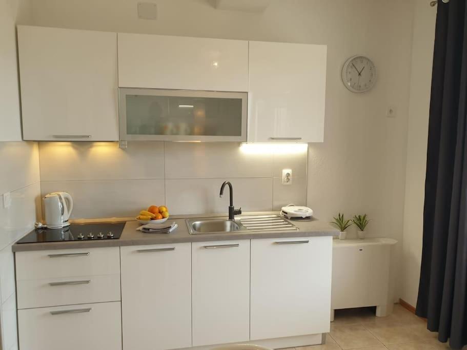 Apartments Regina โบล ภายนอก รูปภาพ