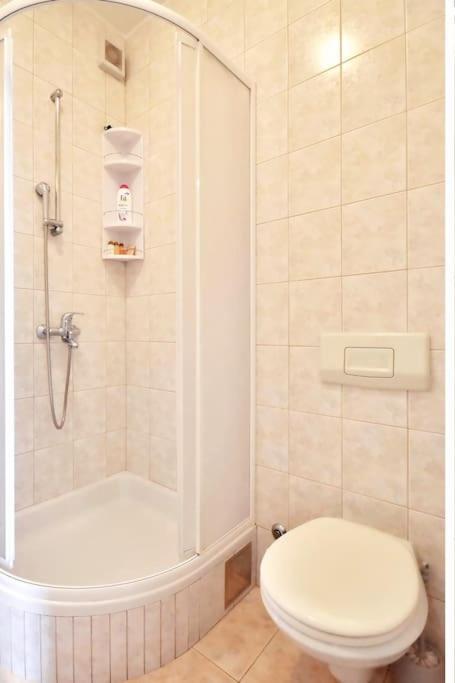 Apartments Regina โบล ภายนอก รูปภาพ